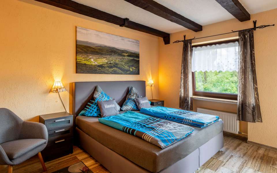Schlafzimmer der Ferienwohnung Sickenberg.